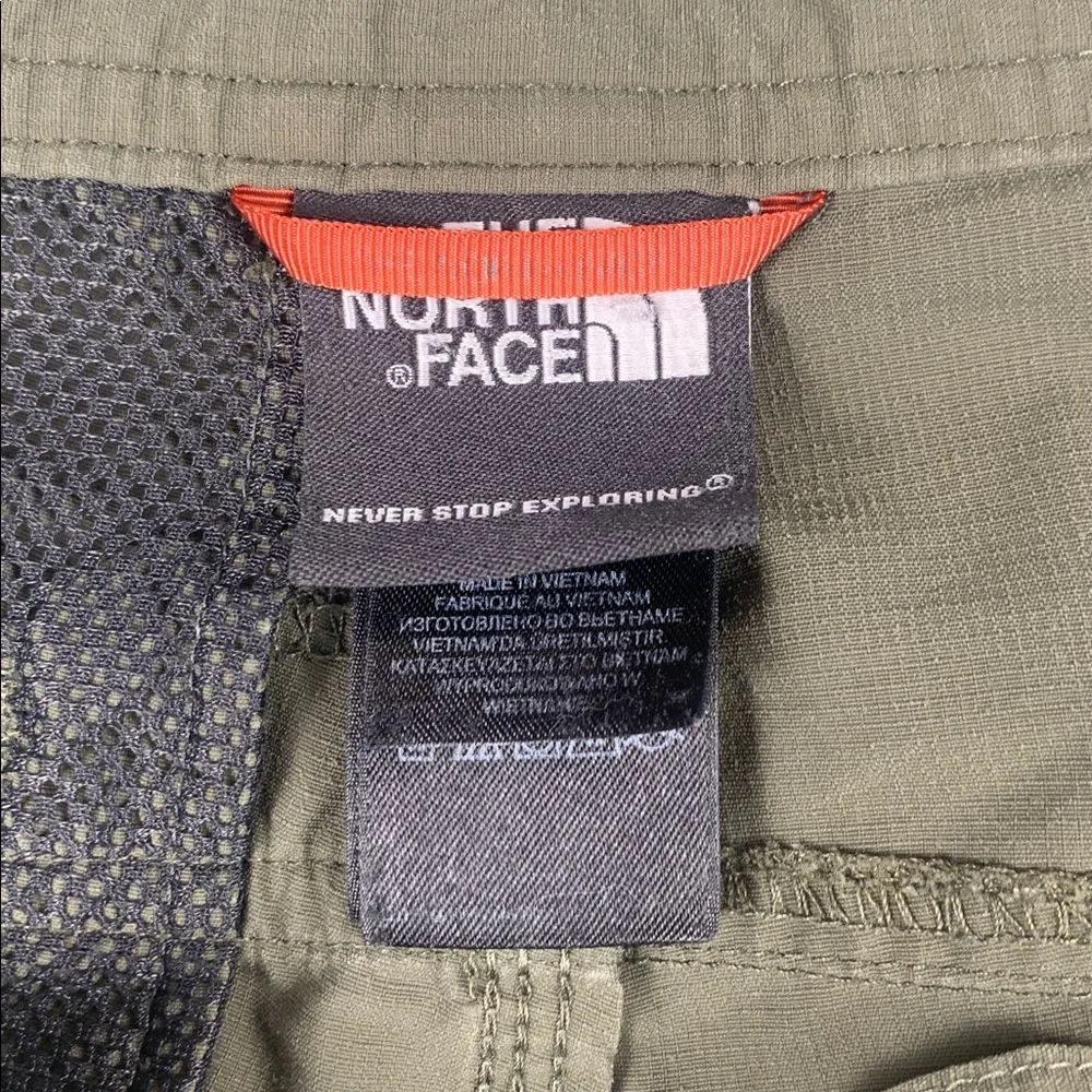 The North Face Men's Cargo‎ Shorts GUC Some Flaws 36